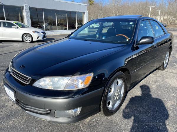 Used 2000 LEXUS ES300 300