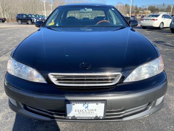 Used 2000 LEXUS ES300 300