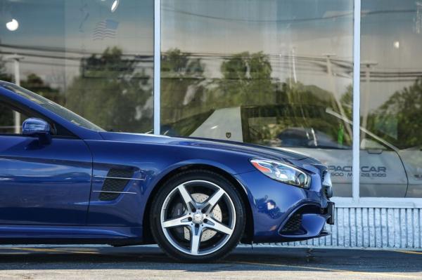 Used 2017 Mercedes Benz SL550 550