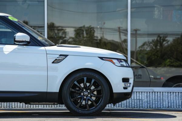 Used 2016 LAND ROVER RANGE ROVER SPO HSE