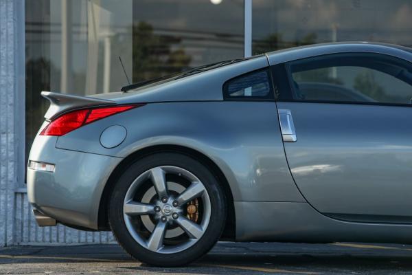 Used 2005 NISSAN 350Z COUPE