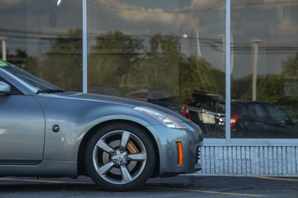 Used 2005 NISSAN 350Z COUPE