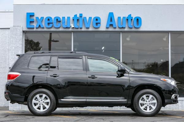 Used 2013 Toyota HIGHLANDER SE BASE