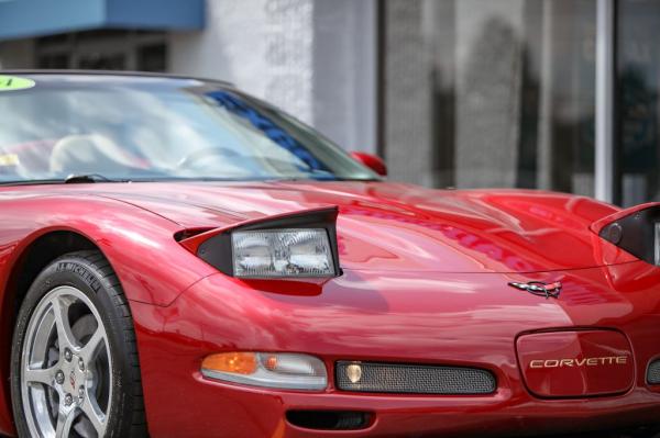 Used 2004 CHEVROLET CORVETTE