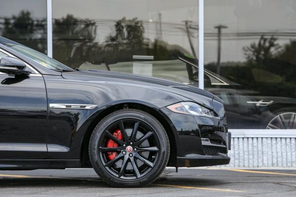 Used 2016 JAGUAR XJ R SPORT