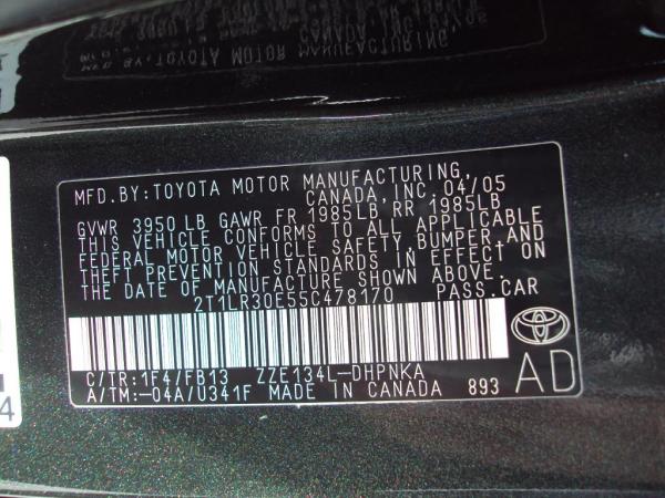 Used 2005 Toyota COROLLA MATRIX BASE