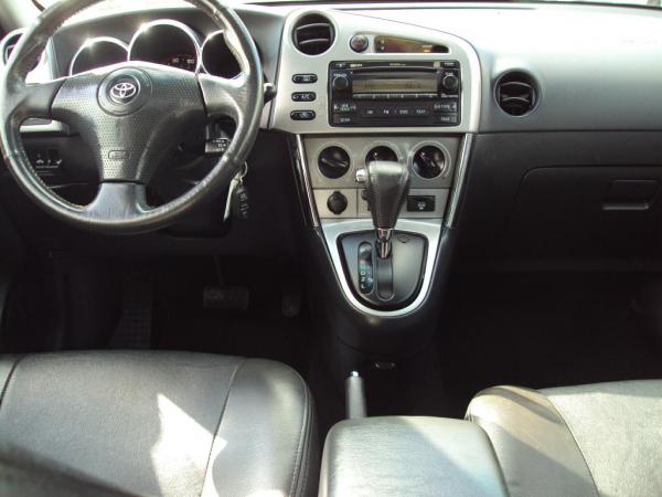 Used 2005 Toyota COROLLA MATRIX BASE