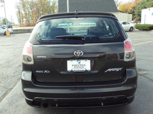 Used 2005 Toyota COROLLA MATRIX BASE