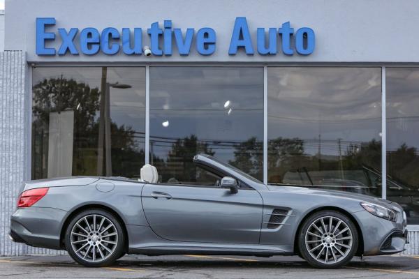 Used 2017 Mercedes Benz SL550 550