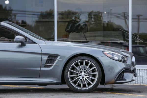 Used 2017 Mercedes Benz SL550 550