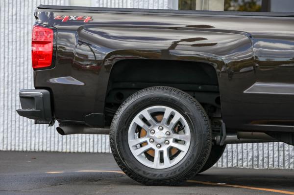 Used 2018 CHEVROLET SILVERADO 1500 LT