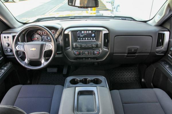 Used 2018 CHEVROLET SILVERADO 1500 LT