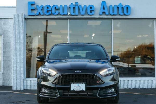 Used 2015 FORD FOCUS ST ST