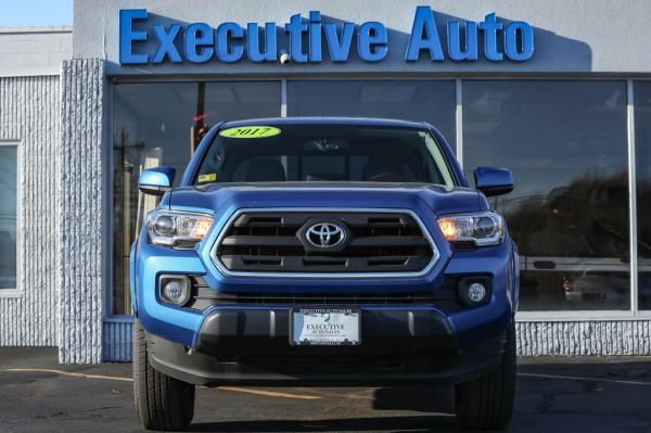 Used 2017 Toyota TACOMA DOUBLE CAB