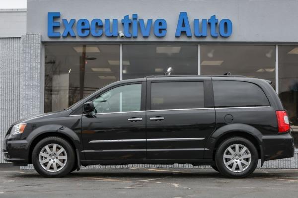 Used 2015 CHRYSLER TOWN COUNTRY TOURING