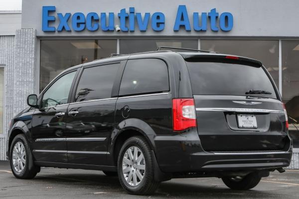 Used 2015 CHRYSLER TOWN COUNTRY TOURING