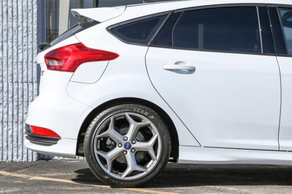 Used 2018 FORD FOCUS ST ST