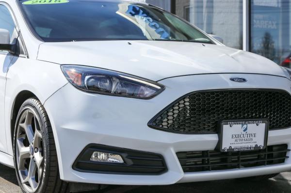 Used 2018 FORD FOCUS ST ST