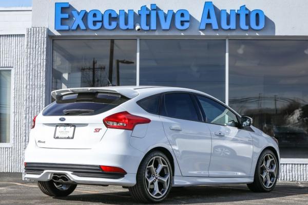 Used 2018 FORD FOCUS ST ST