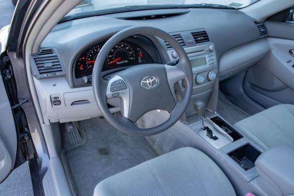 Used 2007 Toyota CAMRY LE LE