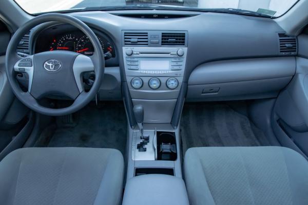 Used 2007 Toyota CAMRY LE LE