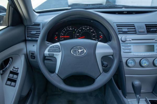 Used 2007 Toyota CAMRY LE LE