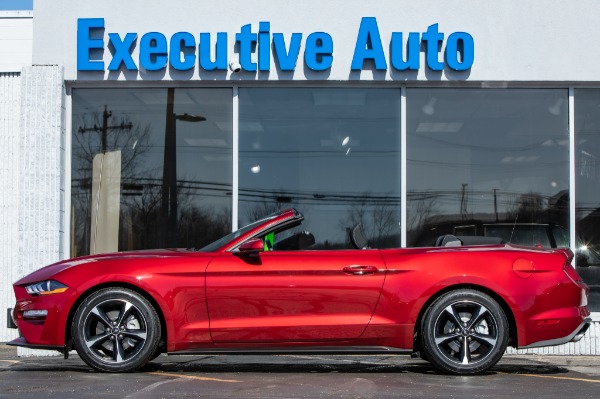 Used 2018 FORD MUSTANG convertible