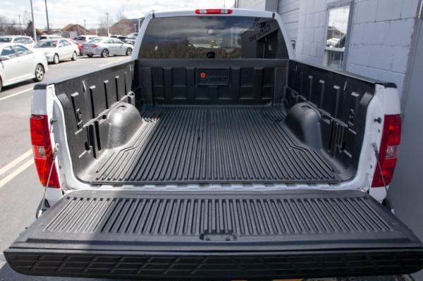 Used 2013 CHEVROLET SILVERADO 1500 LT