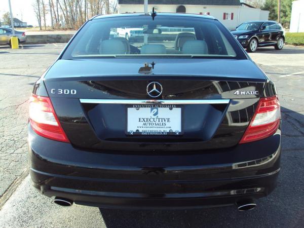 Used 2009 Mercedes Benz C CLASS C300 4MATIC