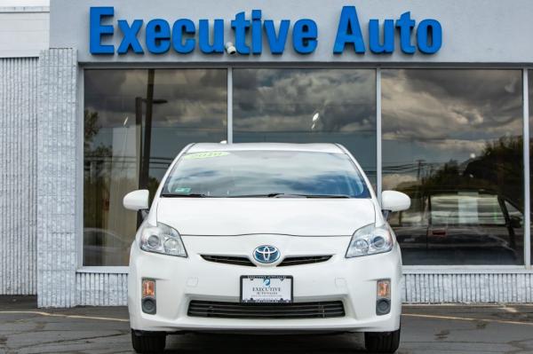 Used 2010 Toyota PRIUS III